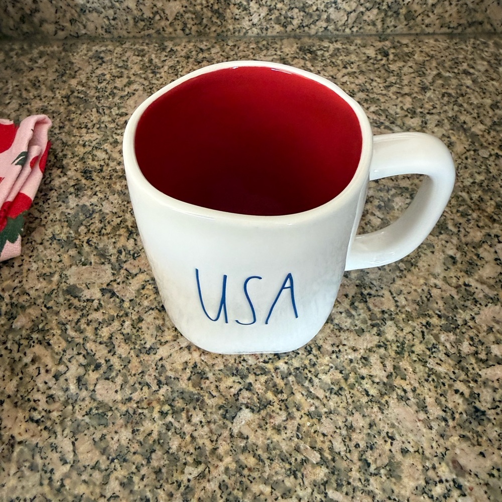 Rae Dunn White and Red USA Mug - Picture 2 of 3